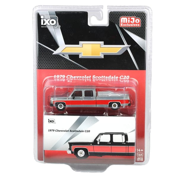 1979 Chevrolet Scottsdale C20 Crew Cab Black w/ Red two Tone | IXO 1:64 IAPR1015 Chase