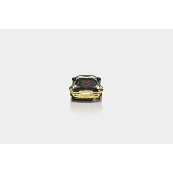 (PRE-ORDER) Mazda RX-7 FD Rocket Bunny Gold Plated HK Toycar Salon 2026 ModelModel 1/64 MM64-RX7FDR-HKTCS2026