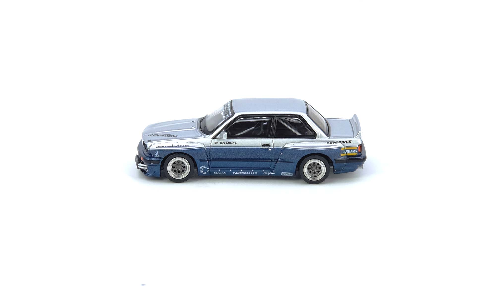 BMW E30 M3 Silver Blue Inno64 1/64 scale – Hanz Driven