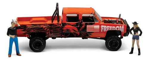 1973 Chevrolet Cheyenne Super 30 Freedom M2 Machines 1:64