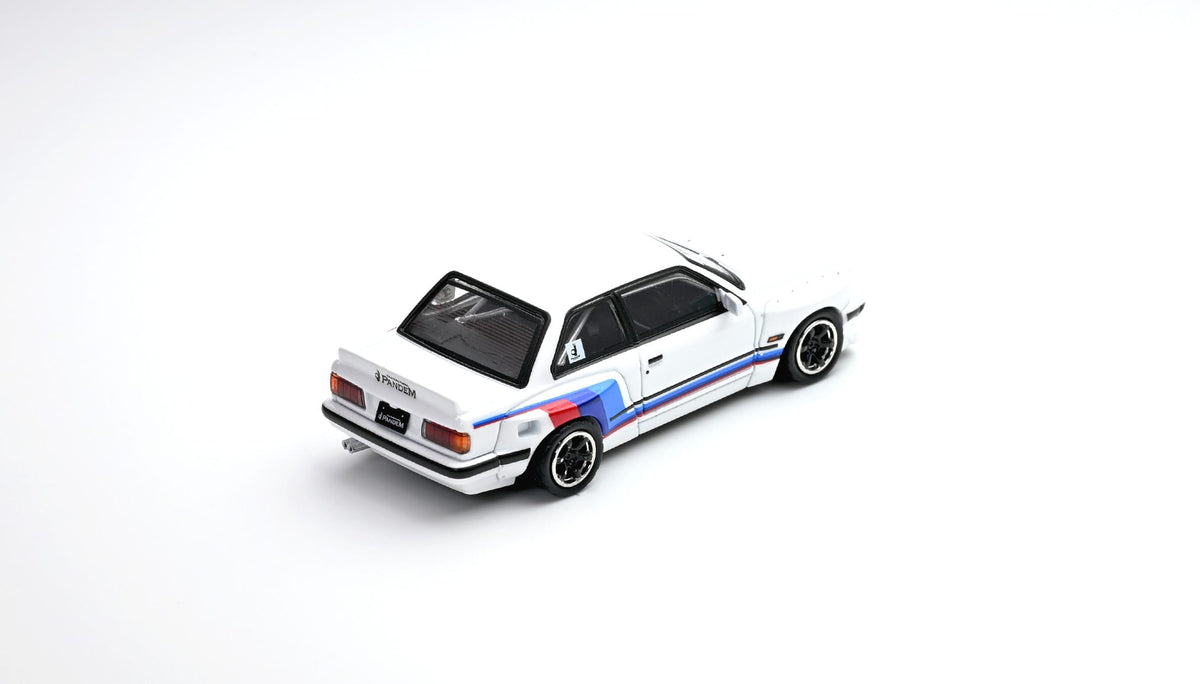 BMW E30 M3 Pandem Rocket Bunny White Inno64 1/64 scale