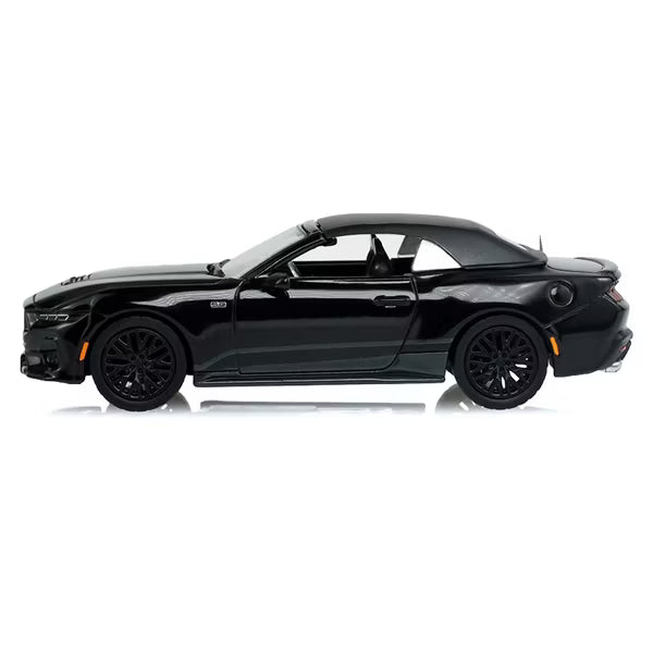 2024 Ford Mustang GT Convertible Black Bandit Series 31 Greenlight 1:64