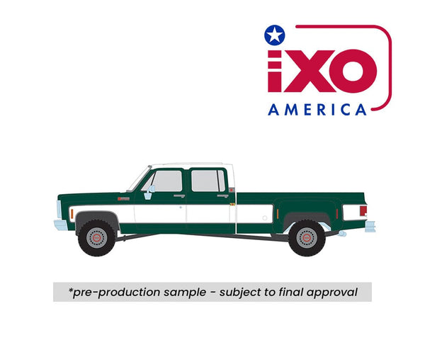 (Pre-order) GMC Sierra Grande 3500 Crew Cab Dually Green White Limited Edition IXO Model 1:64