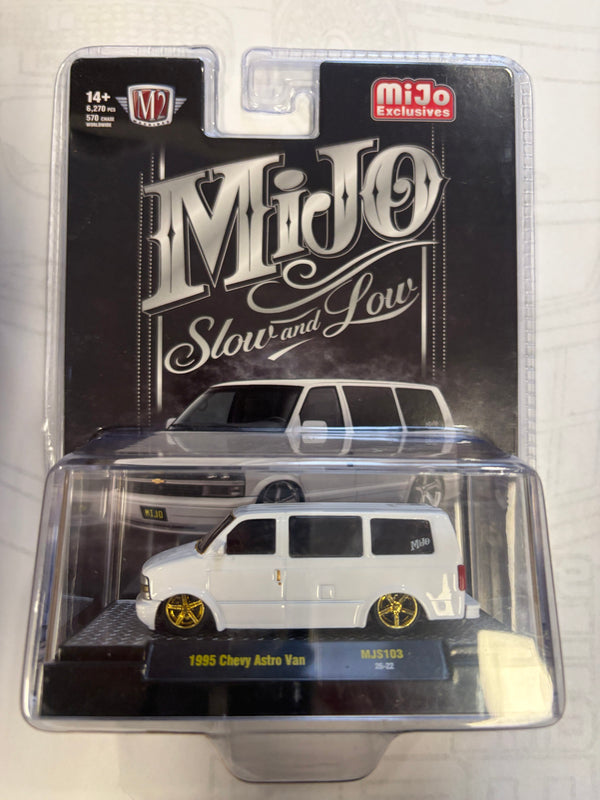 995 Chevrolet Astro Van Custom Slow & Low White MiJo Exclusives | M2 Machines 1:64 31500-MJS103 chase