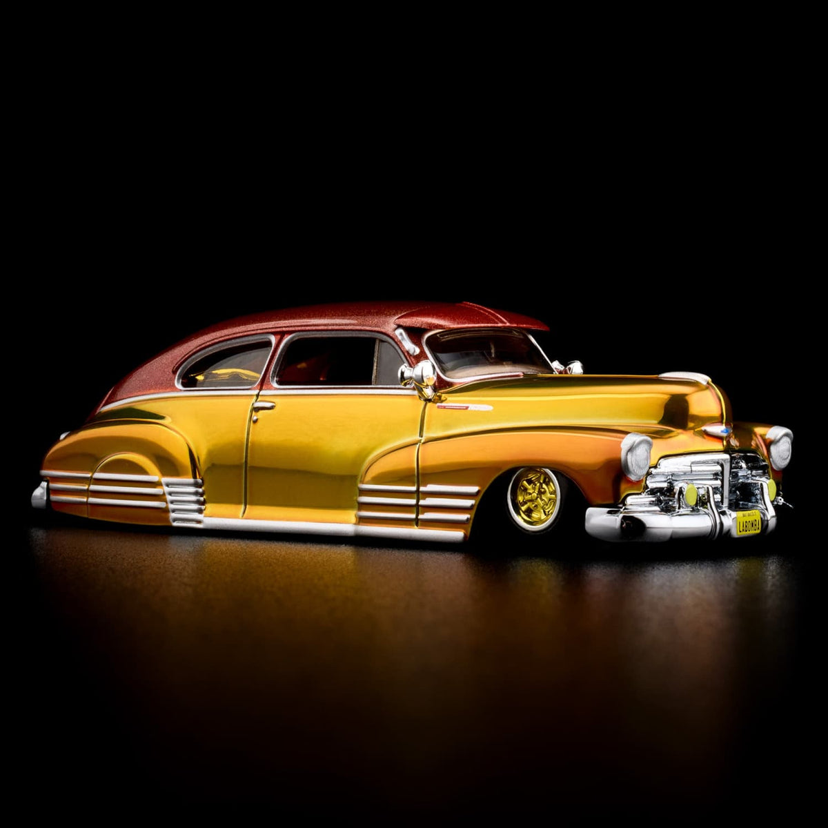 1948 Chevy Fleetline RLC Exclusive Hot Wheels 1/64 JJY66