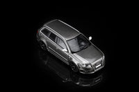 (PRE-ORDER) Audi RS4 B7 2005 Grey Pearl Motorhelix 1/64 M68308