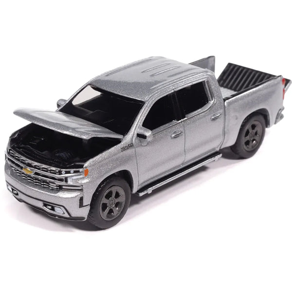 2026 Premium Release 1B 2019 Chevrolet Silverado High Country Silver Solid Pack Auto World 1/64 scale