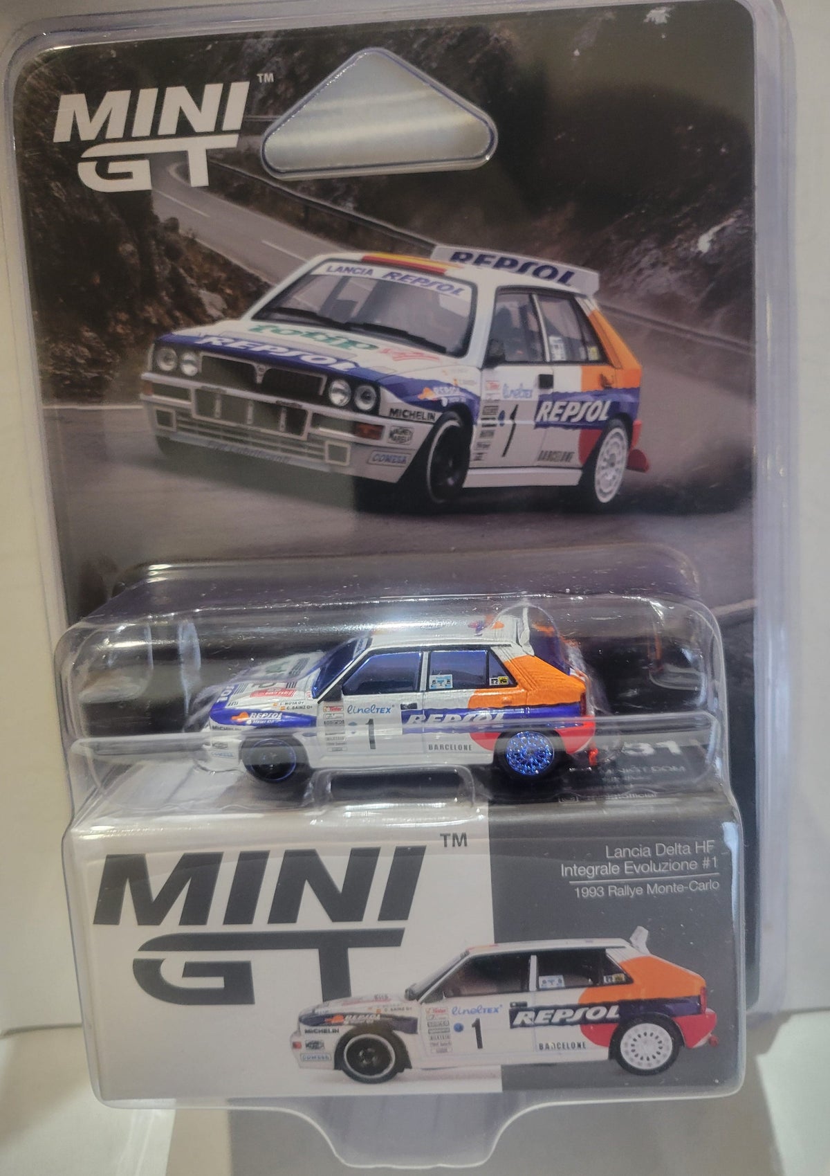 Lancia Delta HF Integrale Evoluzione #1 1993 Rallye Monte-Carlo | Mini GT 1:64 MGT01131-BL Chase