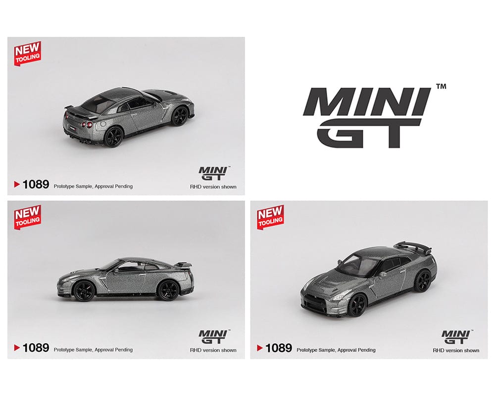 Pre-order) Nissan Skyline 2013 Nissan GT-R NISMO R35 CRS Version